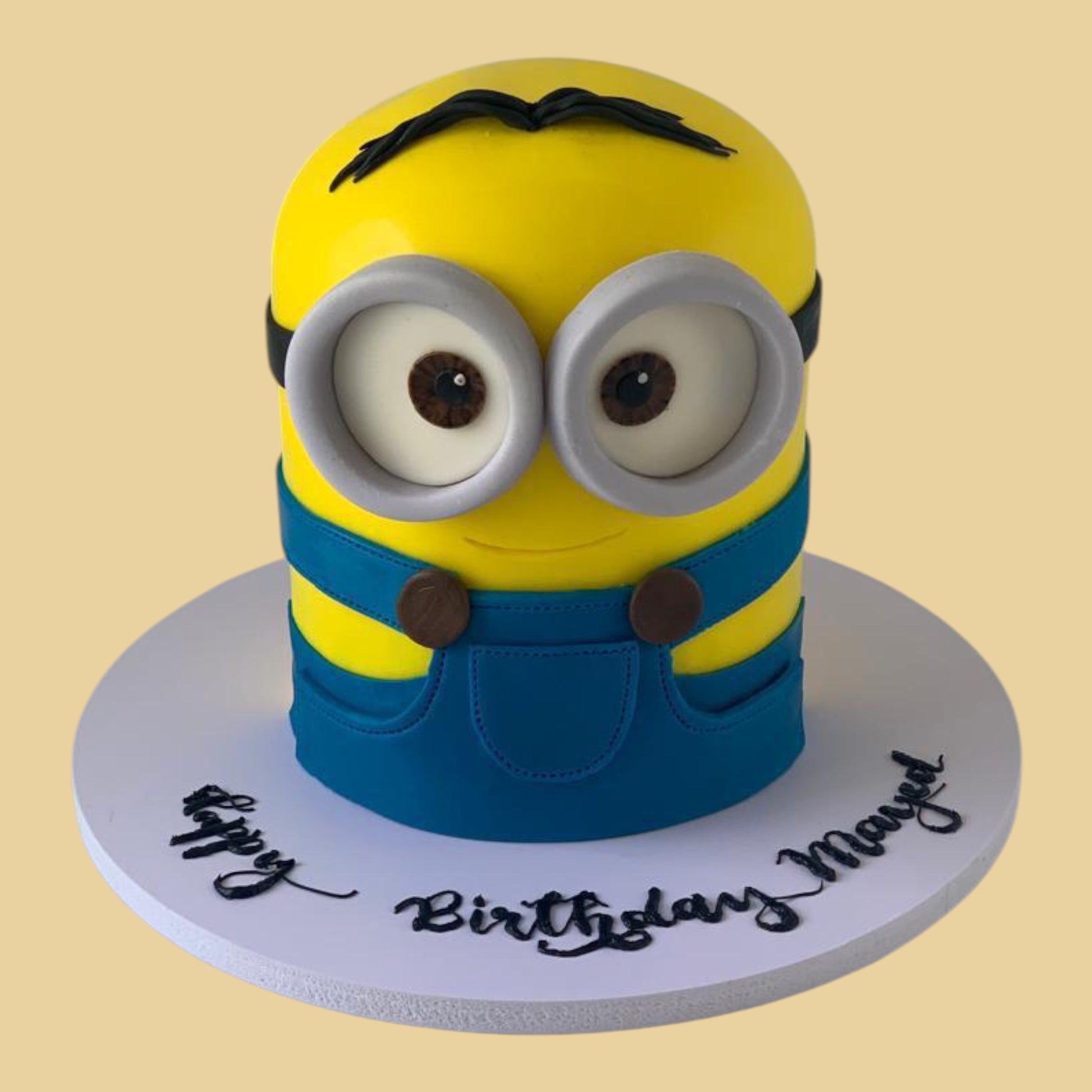 Minions Character Cake