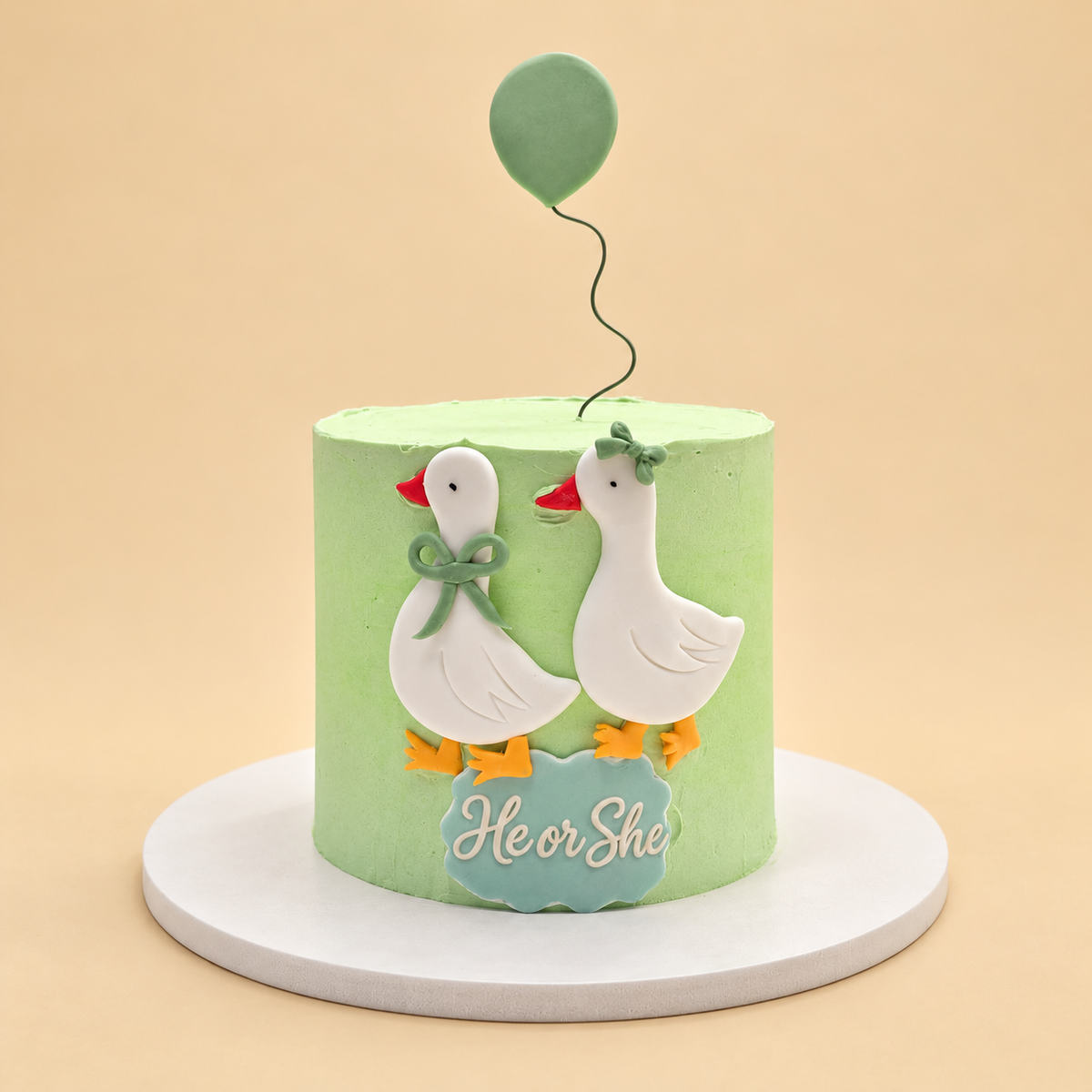 Little Goose Reveal cake by CHO LAB BAKERY — view 1