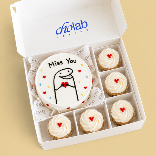 Miss You — Mini Cake with Five Cupcakes