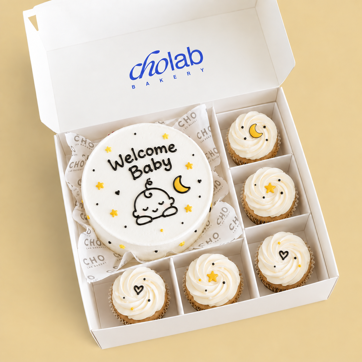 Welcome Baby — Mini Cake with Five Cupcakes