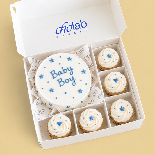 Baby Boy — Mini Cake with Five Cupcakes